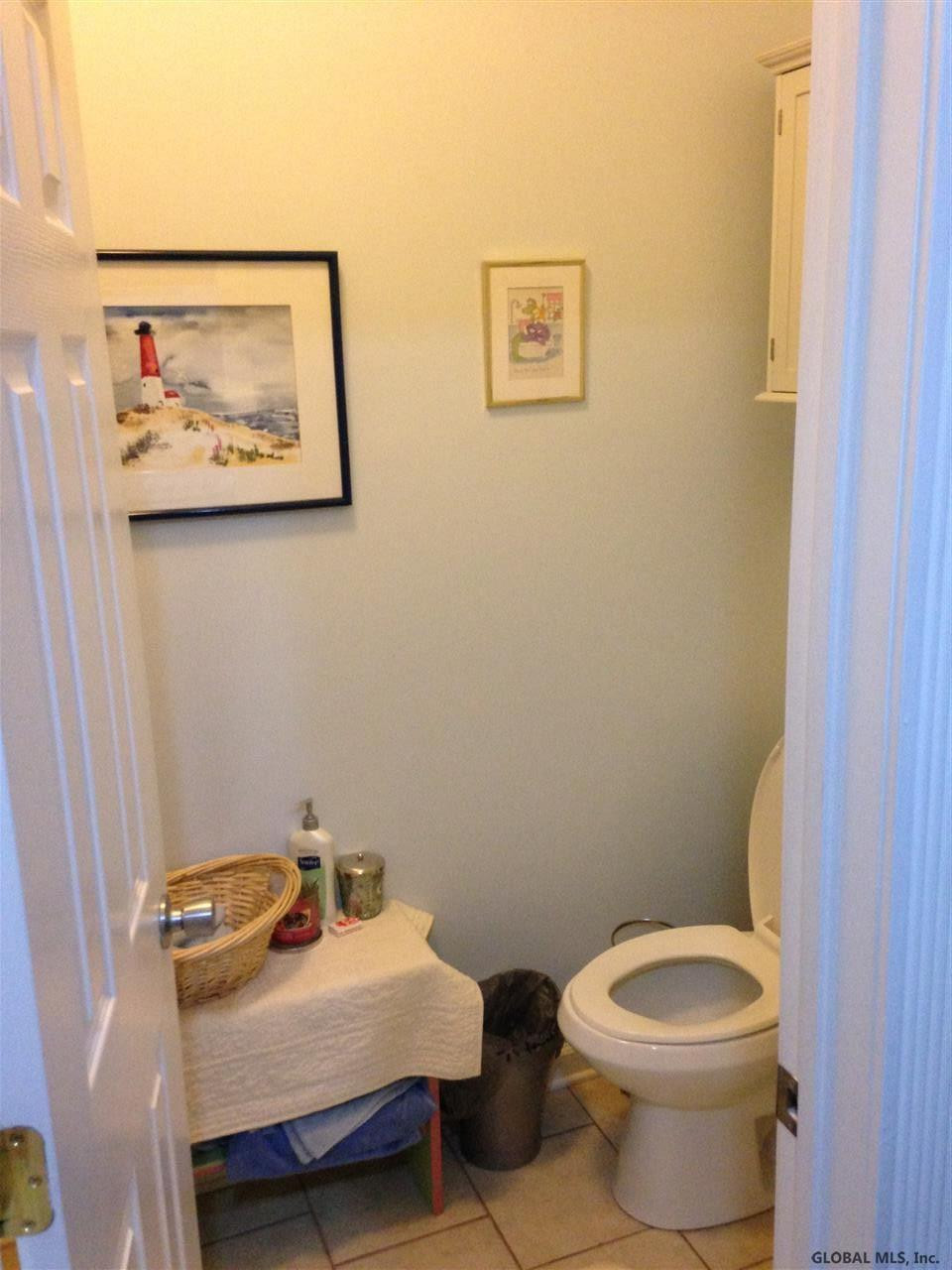 445 State Street Albany, NY 12203 - Photo 9 of 21 Apt #2