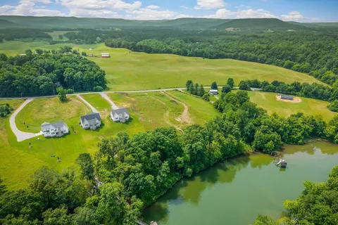 $799,900 | 617 Post Road, Rock Island, TN 38581