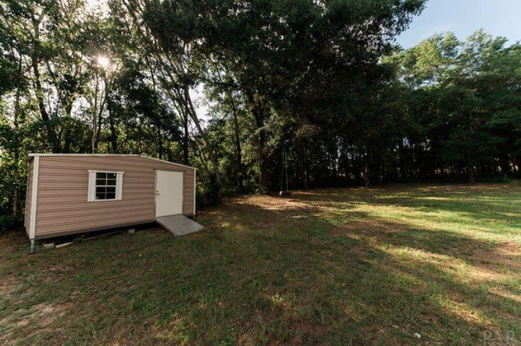 5570 Hamilton Bridge Road Milton, FL 32570 - Photo 5 of 28 Gallery Image 5