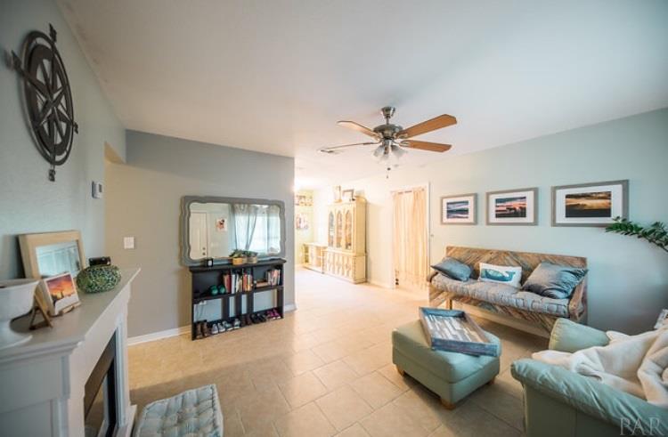5570 Hamilton Bridge Road Milton, FL 32570 - Photo 9 of 28 Gallery Image 9