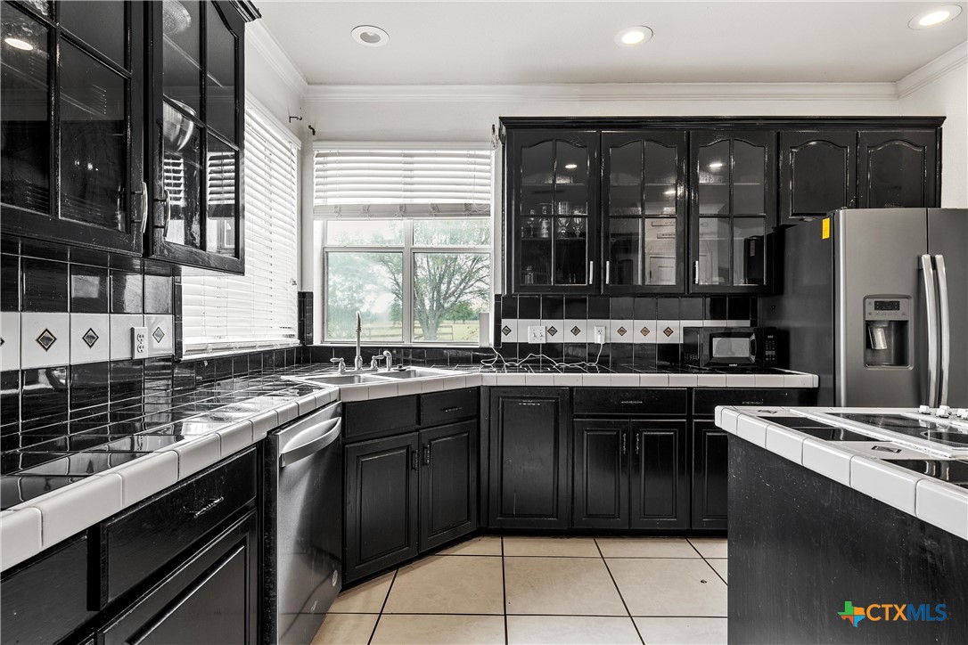 3891 Highway 53 Temple, TX 76501 - Photo 11 of 45 kitchen