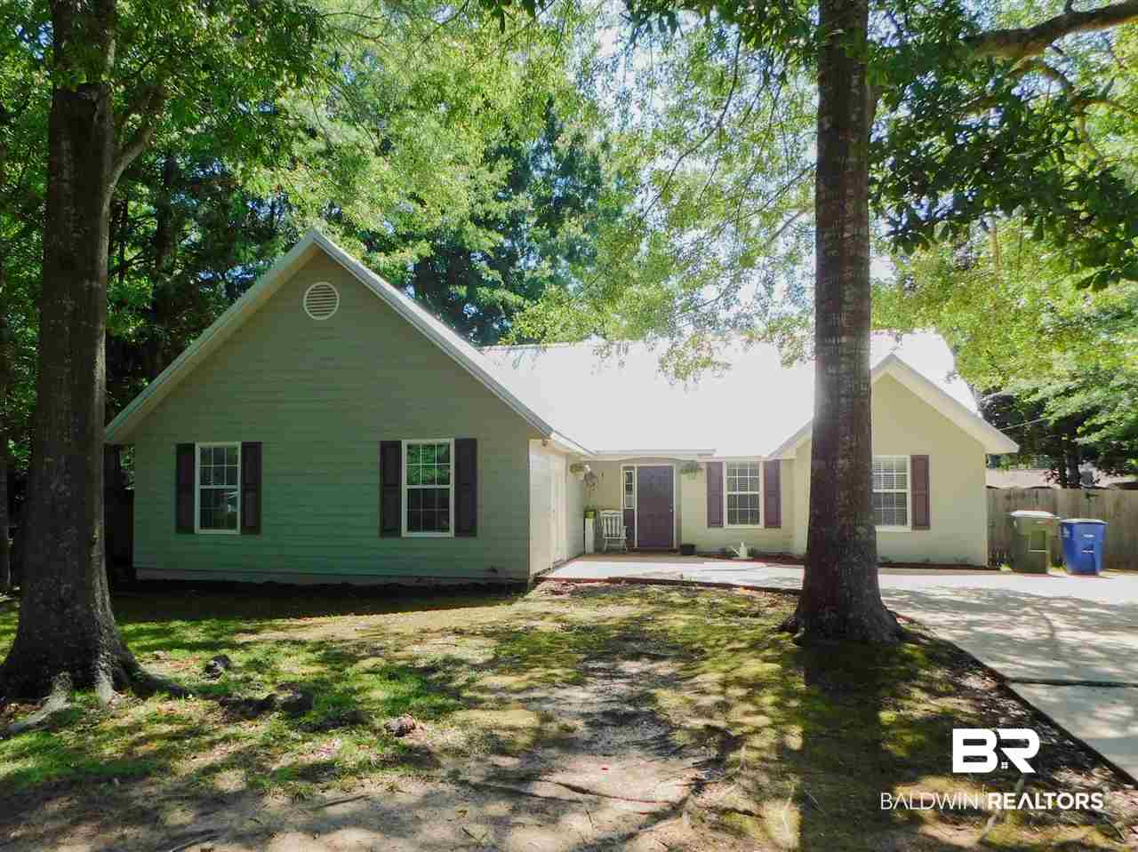 129 Cherryhill Drive Daphne, AL 36526 - Photo 1 of 23 Main Front