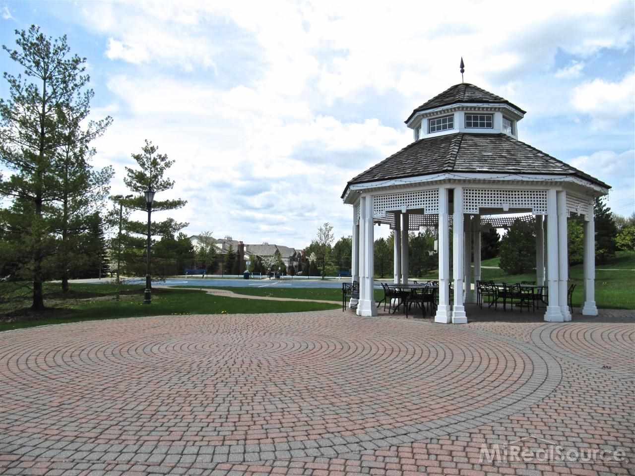3723 Oakmonte Drive Rochester, MI 48306 - Photo 23 of 26 Gazebo overlooking Courts
