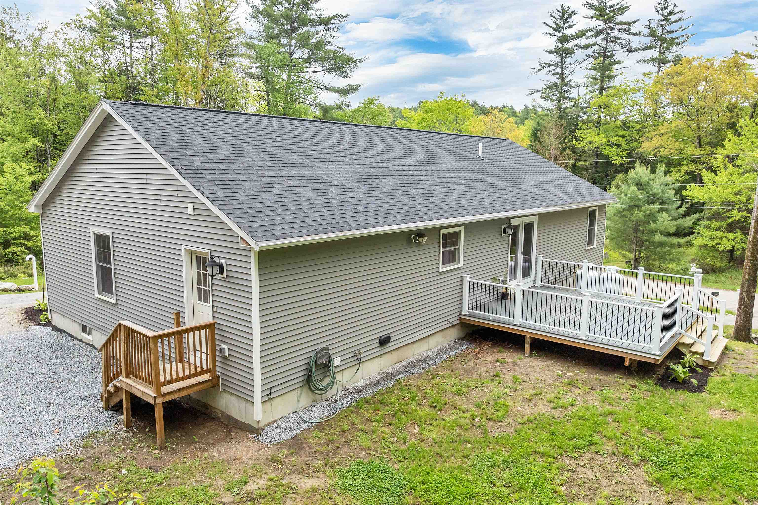 10 Call Road Webster, NH 03303 - Photo 4 of 54