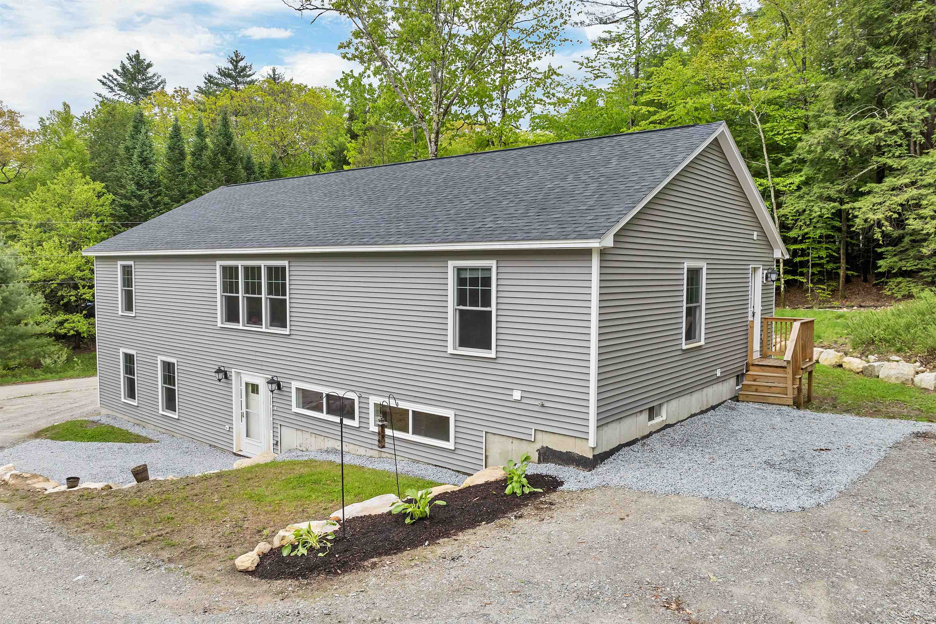 10 Call Road Webster, NH 03303 - Photo 6 of 54