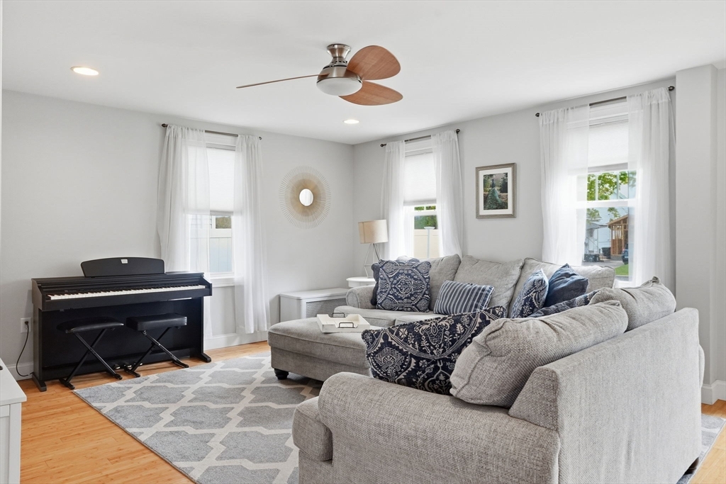 31 Walnut Street Dedham, MA 02026 - Photo 15 of 34