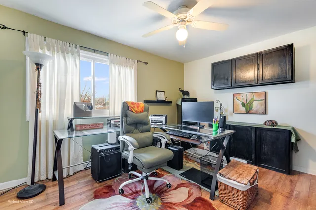 $368,900 | 565 Emerson Circle, Bolingbrook, IL 60440