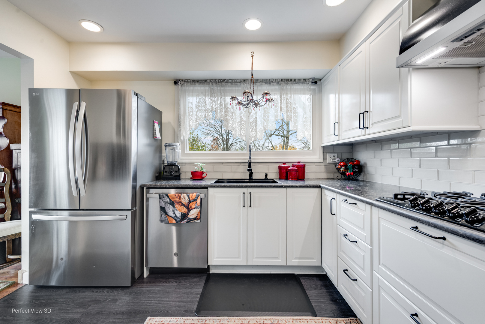 565 Emerson Circle Bolingbrook, IL 60440 - Photo 7 of 24