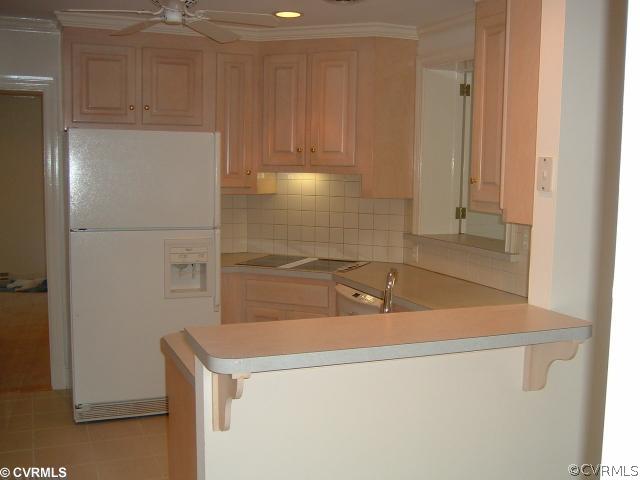 7705 Wood Road Richmond, VA 23229 - Photo 4 of 12 Kitchen - Kitchen with recessed lighting, pantry,