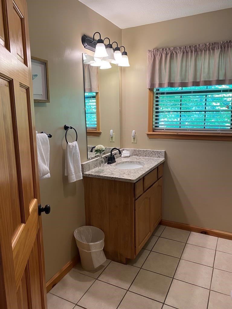 1652 Raccoon Den Way, Unit SERENITY Sevierville, TN 37862 - Photo 34 of 47 Gallery Image 34
