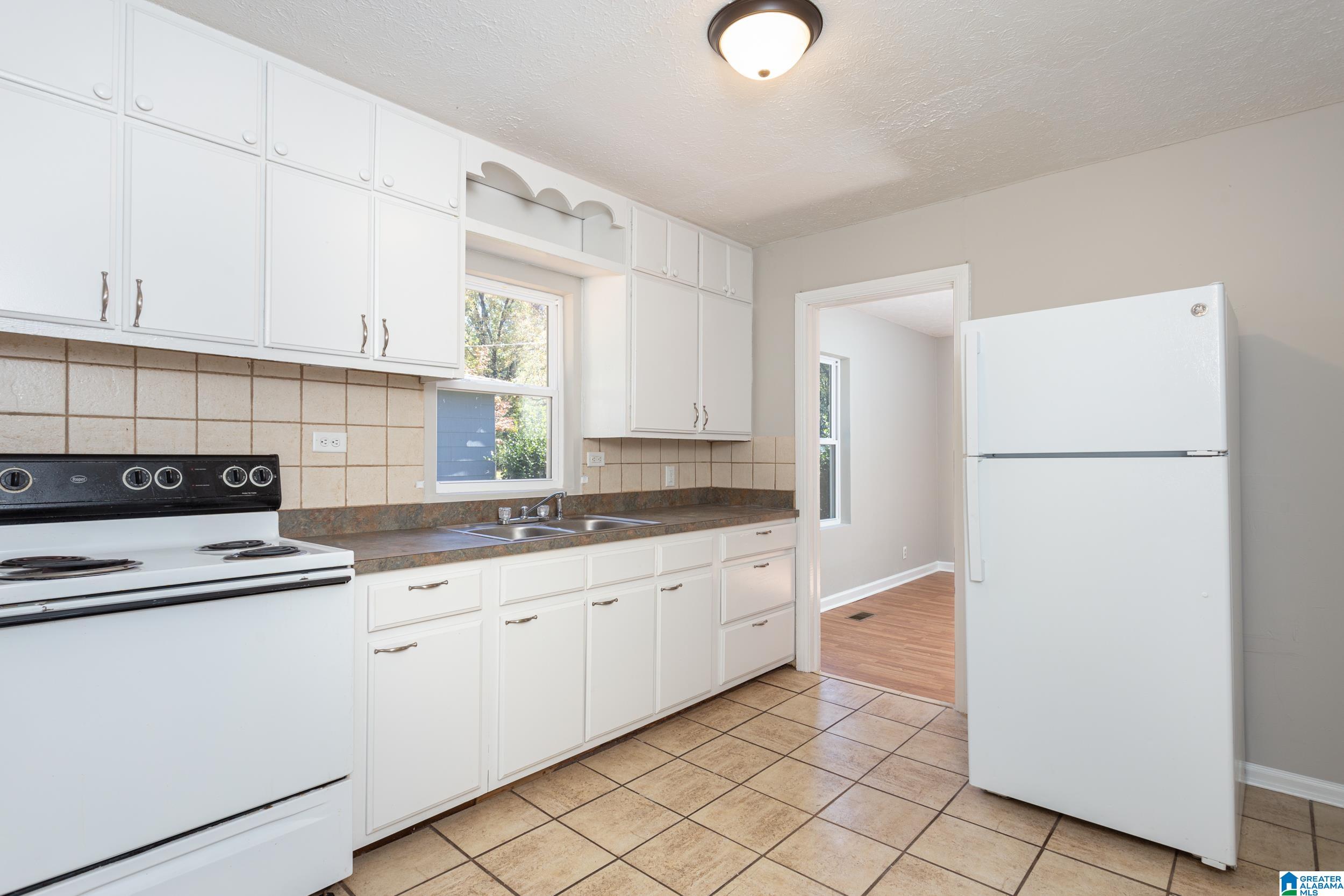 400 Lancaster Street Talladega, AL 35160 - Photo 13 of 26