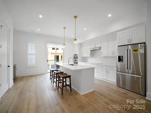 $849,000 | 2423 Weddington Avenue, Unit 7, Charlotte, NC 28204