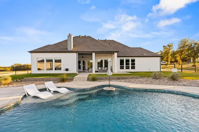 $1,299,000 | 2024 Antler Loop, Poolville, TX 76487