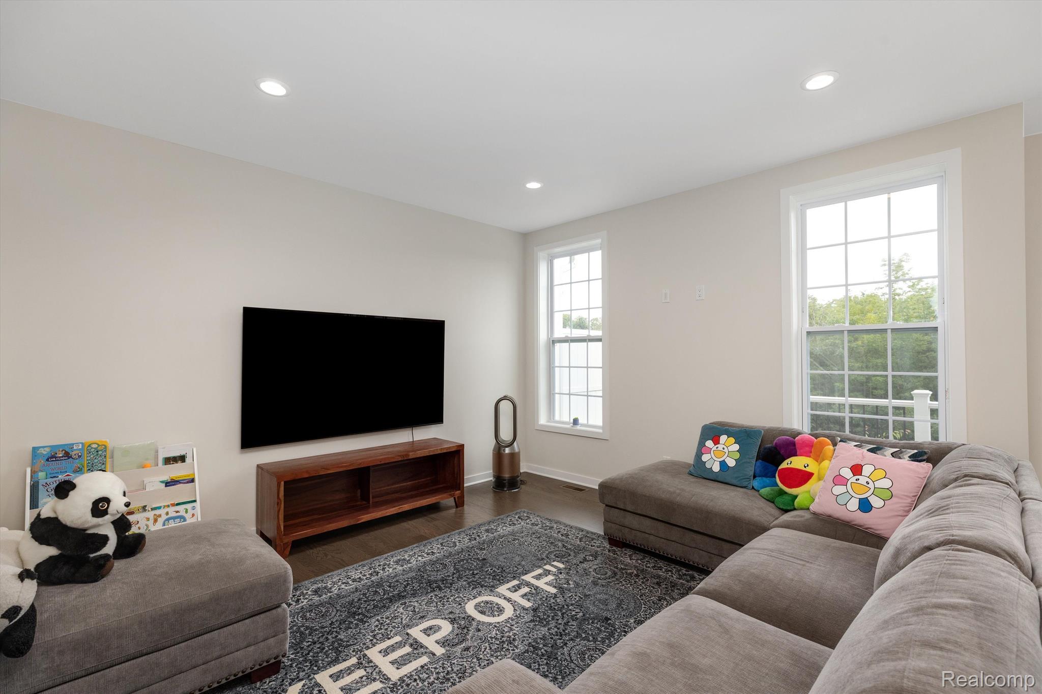 2846 Ridington Road Ann Arbor, MI 48105 - Photo 15 of 35 Gallery Image 15