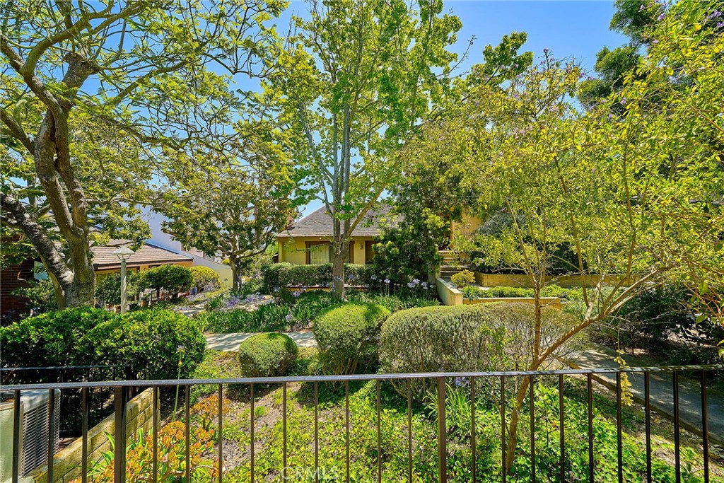 28114 Ridgepoint Court Rancho Palos Verdes, CA 90275 - Photo 5 of 38