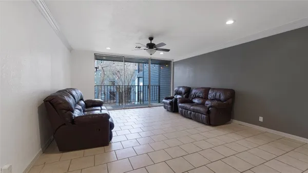 $1,150 | 12500 Melville Drive, Unit 217B, Montgomery, TX 77356
