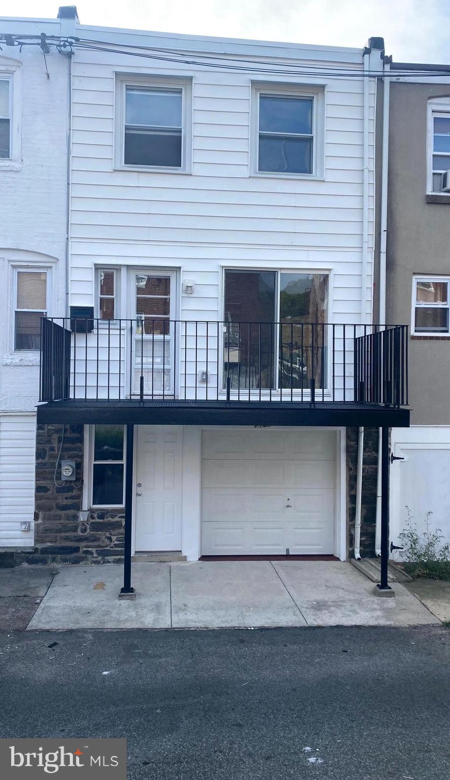 7187 Radbourne Road Upper Darby, PA 19082 - Photo 12 of 12 Exterior Rear