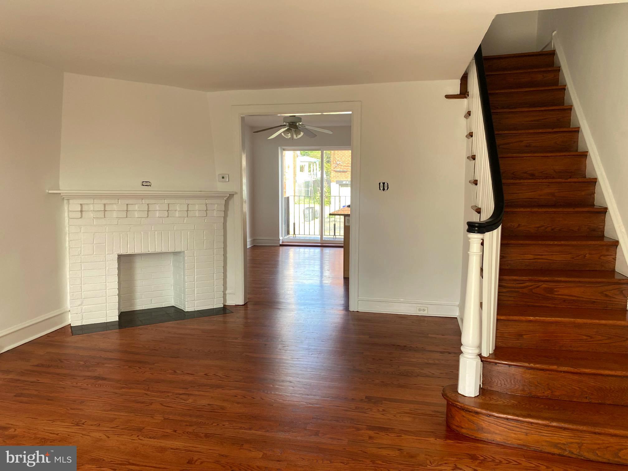 7187 Radbourne Road Upper Darby, PA 19082 - Photo 5 of 12 Living Room
