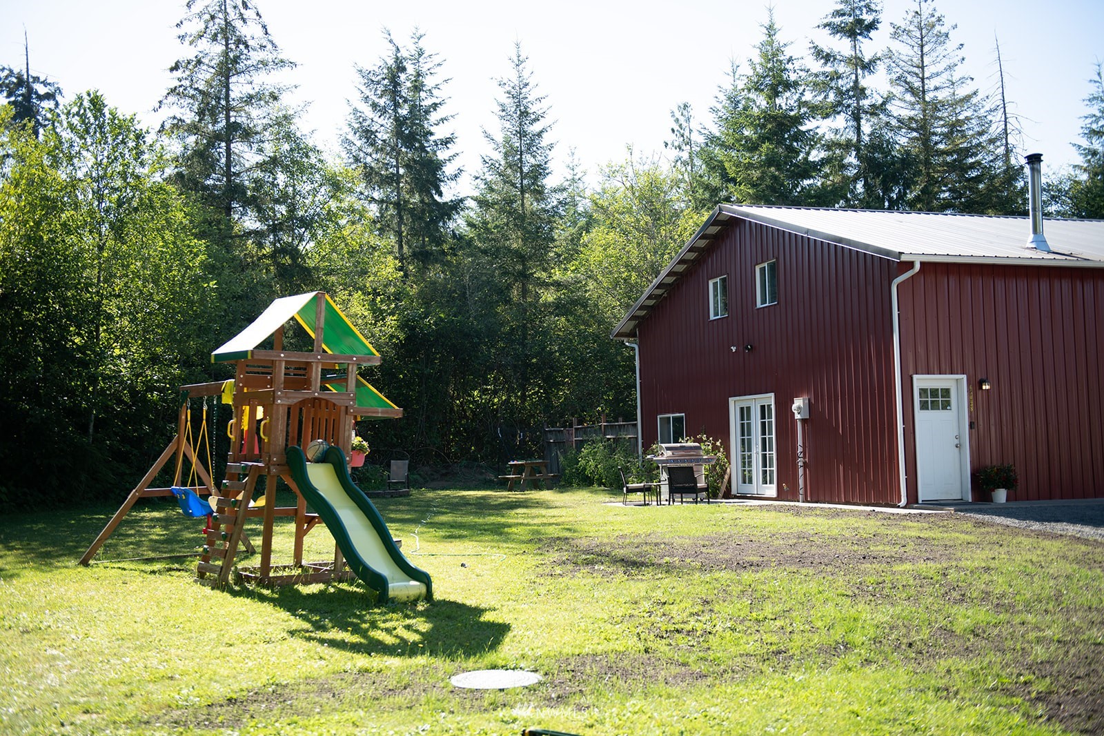 650-38 Logan Hill Road Chehalis, WA 98532 - Photo 35 of 36 a house view with a swimming pool