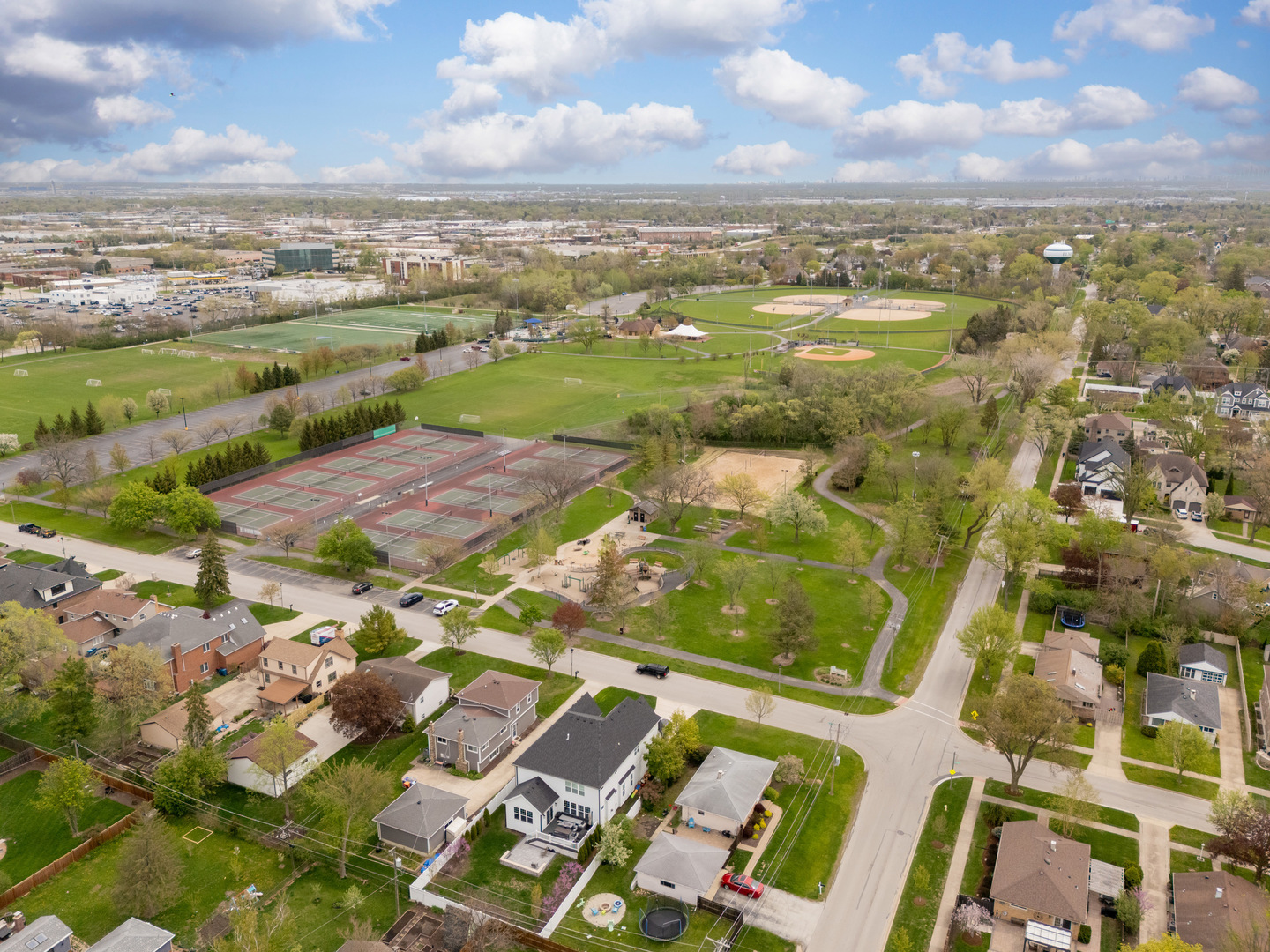 439 Highview Avenue Elmhurst, IL 60126 - Photo 40 of 42 a view of city and ocean