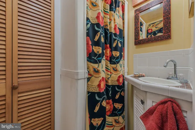 $800,000 | 106 Florida Avenue, Milton, DE 19968