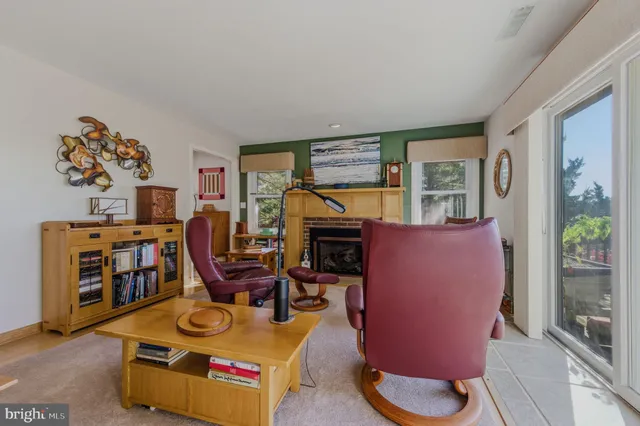 $800,000 | 106 Florida Avenue, Milton, DE 19968