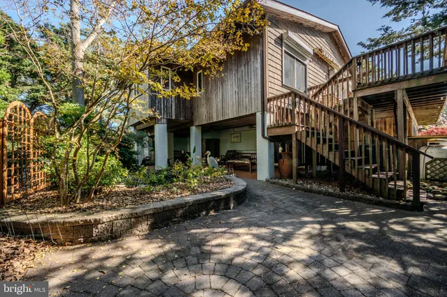 $800,000 | 106 Florida Avenue, Milton, DE 19968