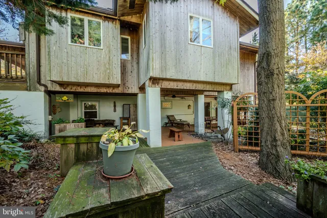 $800,000 | 106 Florida Avenue, Milton, DE 19968