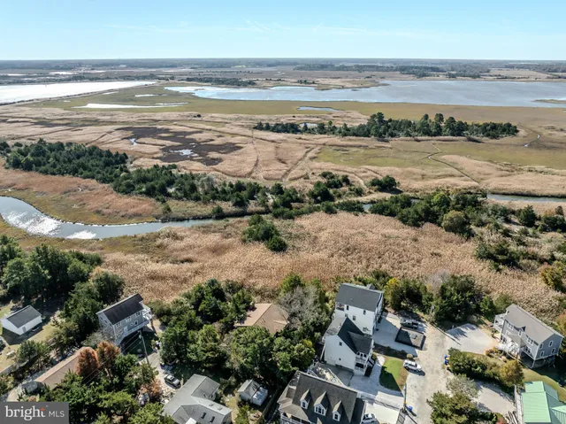 $800,000 | 106 Florida Avenue, Milton, DE 19968