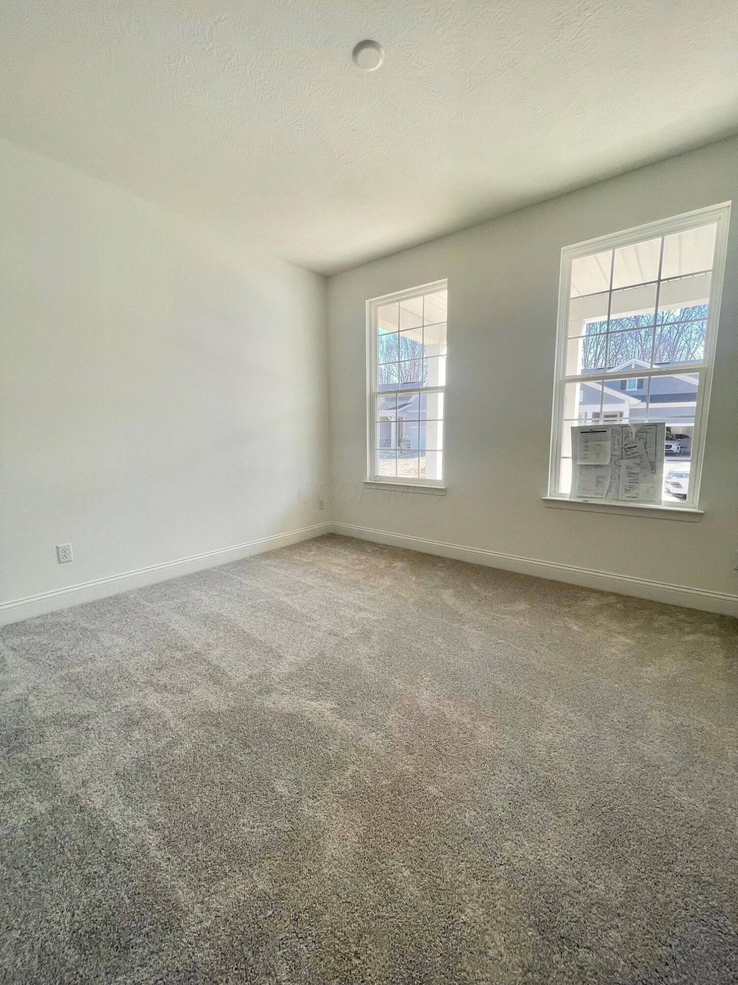 960 Oldcastle Road Lewis Center, OH 43035 - Photo 4 of 20 First Floor Guest Bedroom