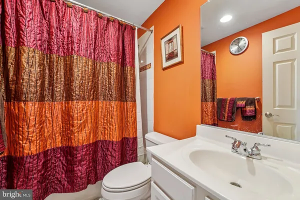 $925,000 | 14325 New Hampshire Avenue, Silver Spring, MD 20904
