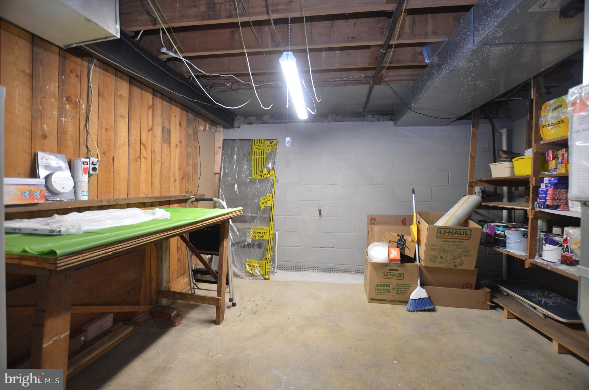 151 Riverview Drive New Castle, DE 19720 - Photo 23 of 28 Storage/Laundry Room