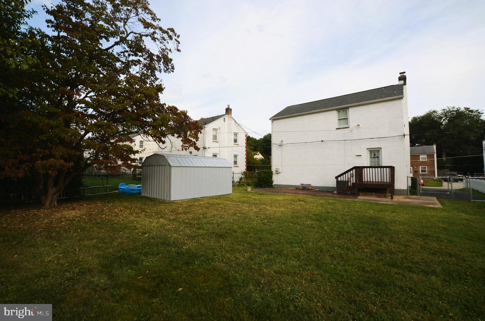 151 Riverview Drive New Castle, DE 19720 - Photo 27 of 28 Backyard View