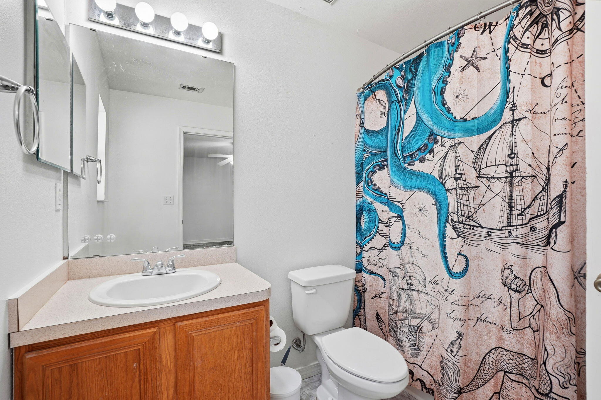 209 Cabana Way Crestview, FL 32536 - Photo 23 of 45 PRIMARY BATH