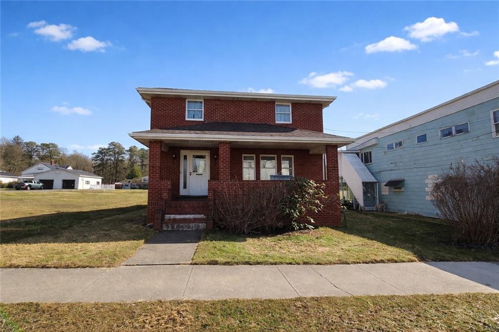 404 Indiana Avenue Avonmore, PA 15618 - Photo 1 of 20