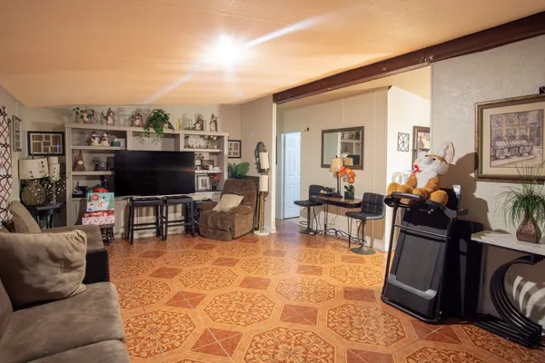 $260,000 | 133 Horseshoe Drive, Bastrop, TX 78602