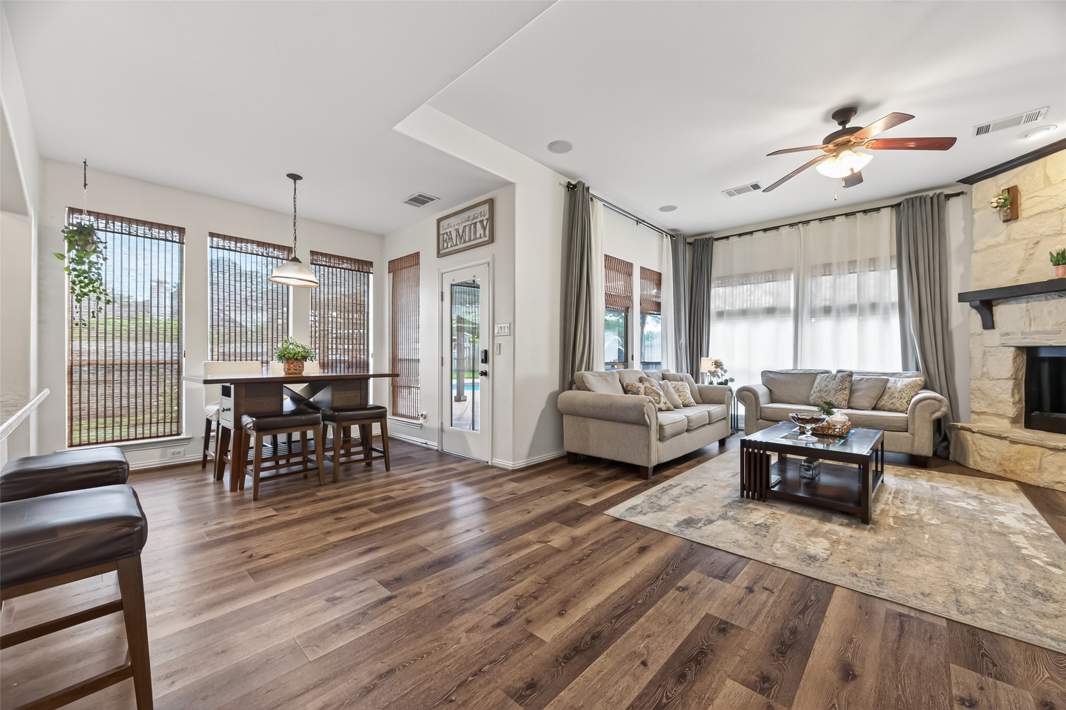 5402 Rising Meadow Lane Katy, TX 77494 - Photo 18 of 49