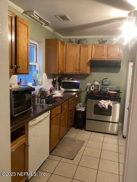 6410 Kennerly Road Jacksonville, FL 32216 - Photo 14 of 29 IMG_0717