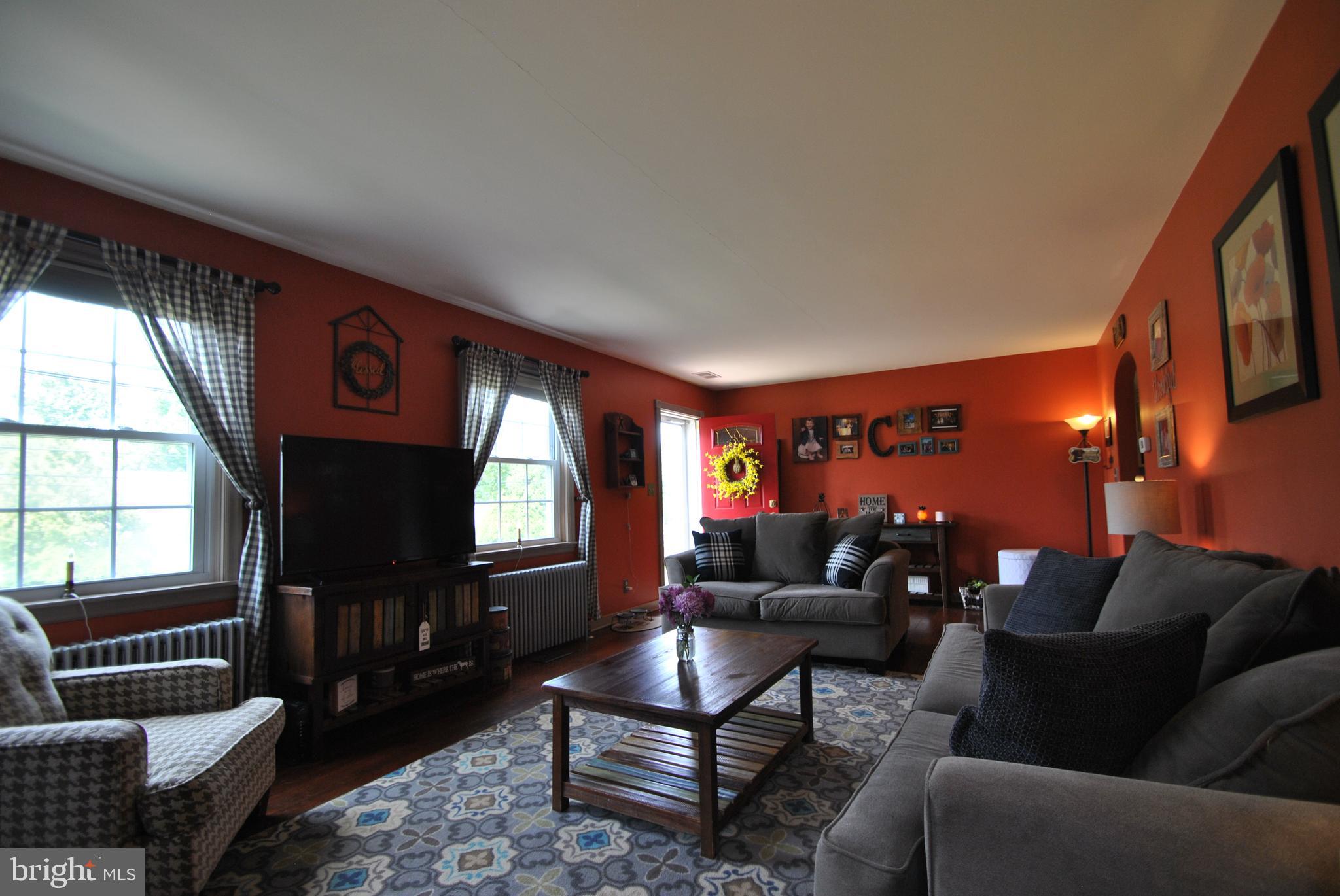 633 Portzer Road Quakertown, PA 18951 - Photo 7 of 30 Gallery Image 7