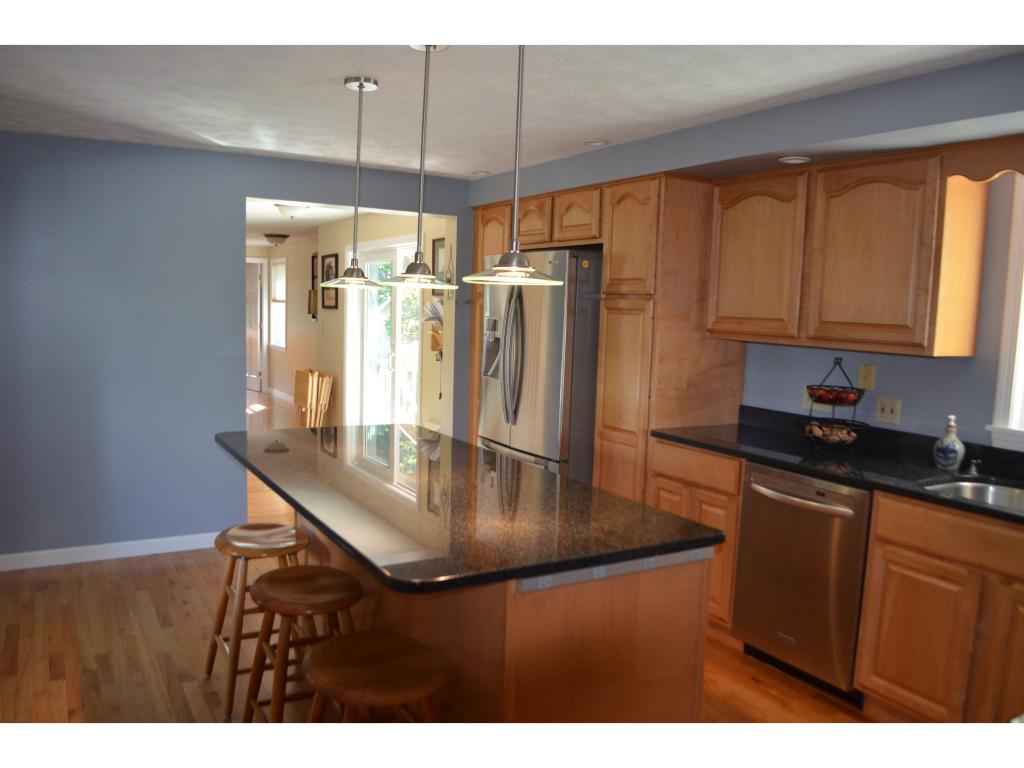 414 Davison Road Henniker, NH 03242 - Photo 6 of 36 Gallery Image 6
