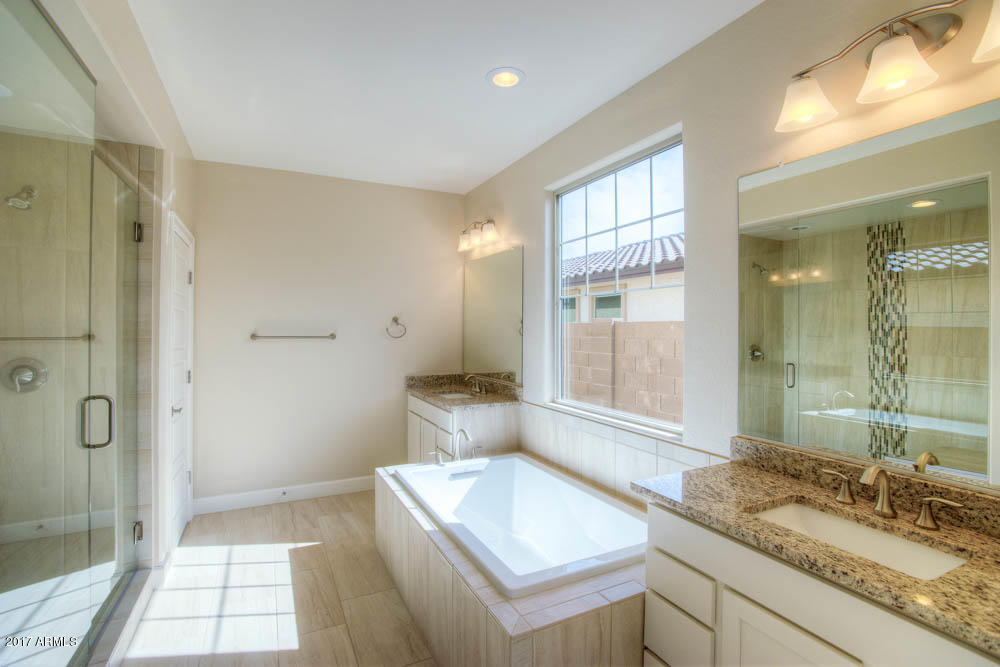 LGI_Homes_EMR_Havasu-R (6 of 7)