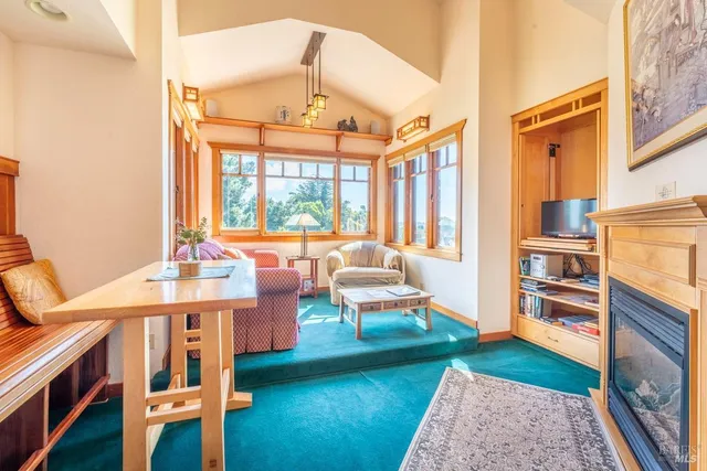 $1,875,000 | 44920 Little Lake Road, Mendocino, CA 95460