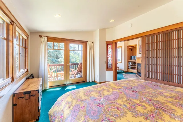 $1,875,000 | 44920 Little Lake Road, Mendocino, CA 95460