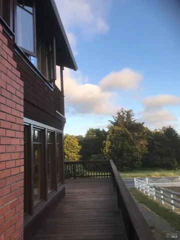 $1,875,000 | 44920 Little Lake Road, Mendocino, CA 95460