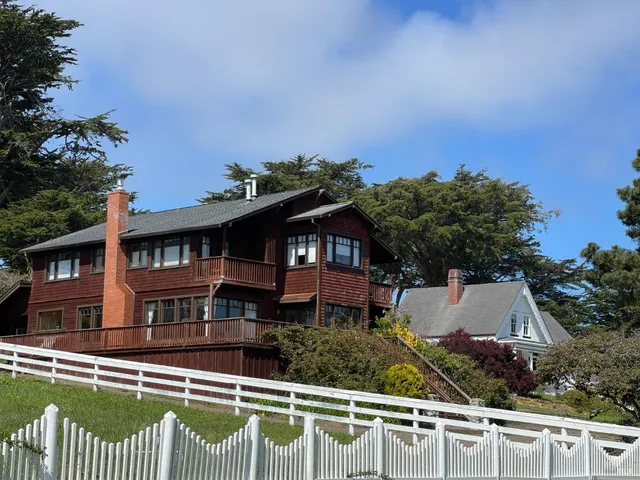 $1,895,000 | 44920 Little Lake Road, Mendocino, CA 95460