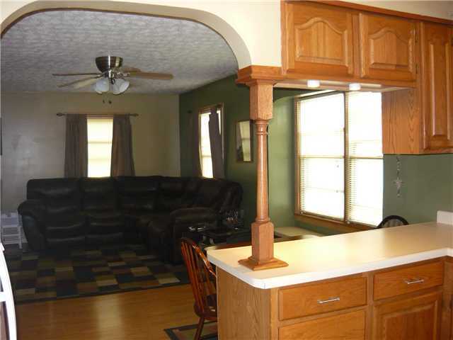 12866 Marne Road Newark, OH 43055 - Photo 6 of 15 Gallery Image 6