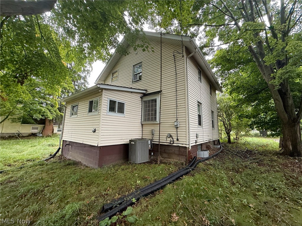 1033 Fairfield Road Alliance, OH 44601 - Photo 6 of 12 Gallery Image 6