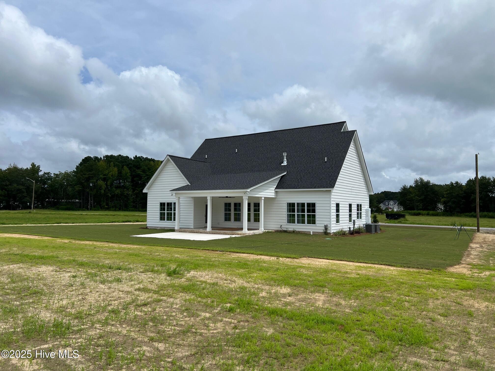 2838 Bates Branch Way Simpson, NC 27879 - Photo 3 of 38 IMG_2337