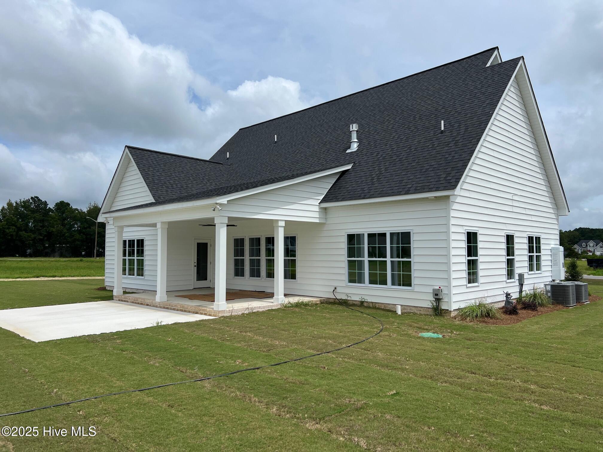 2838 Bates Branch Way Simpson, NC 27879 - Photo 4 of 38 IMG_2338