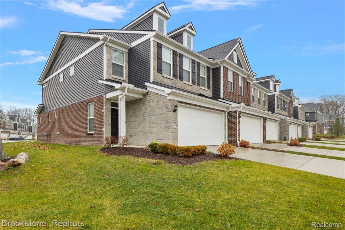 348 Strawberry Drive Rochester, MI 48307 - Photo 6 of 45